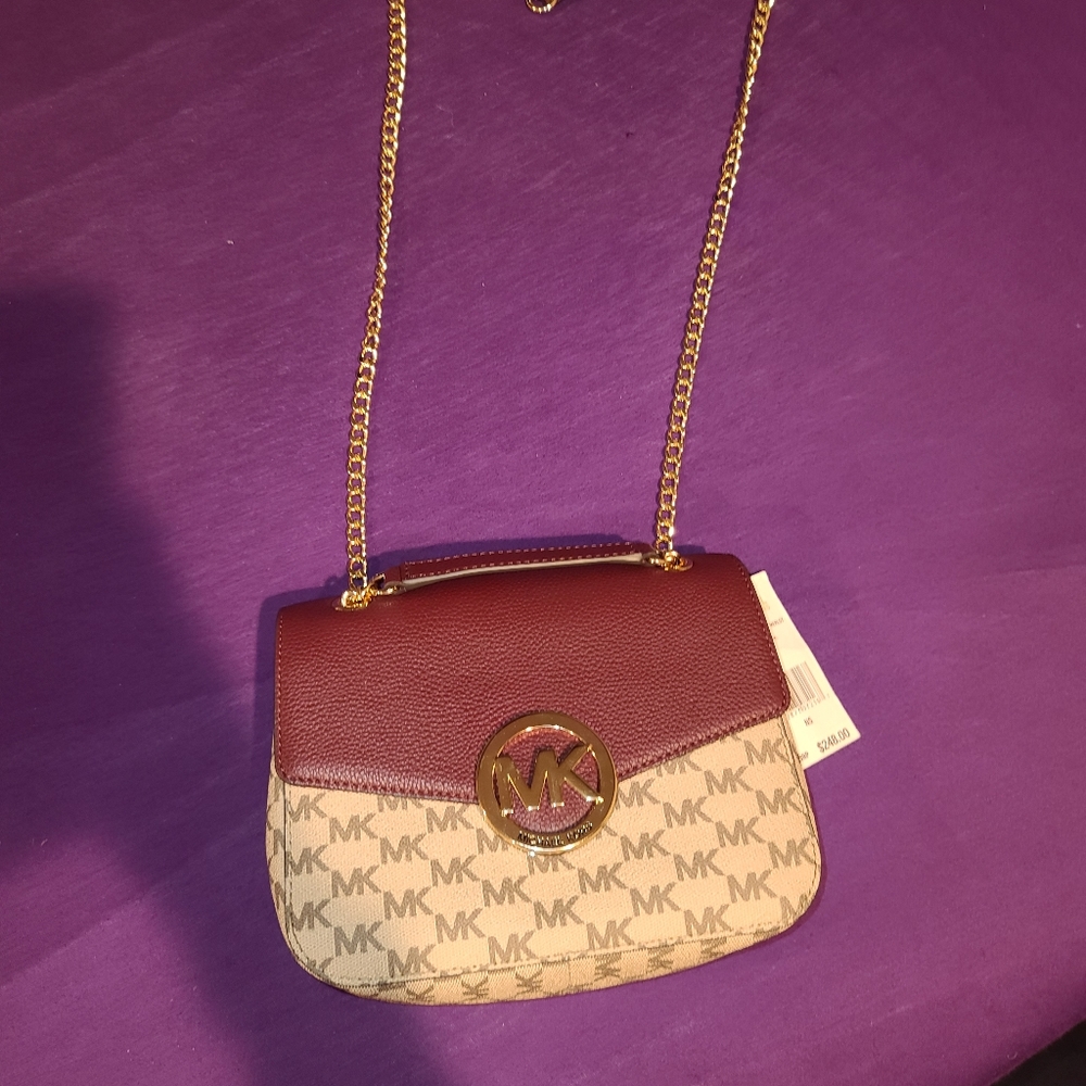 Michael Kors Crossbody